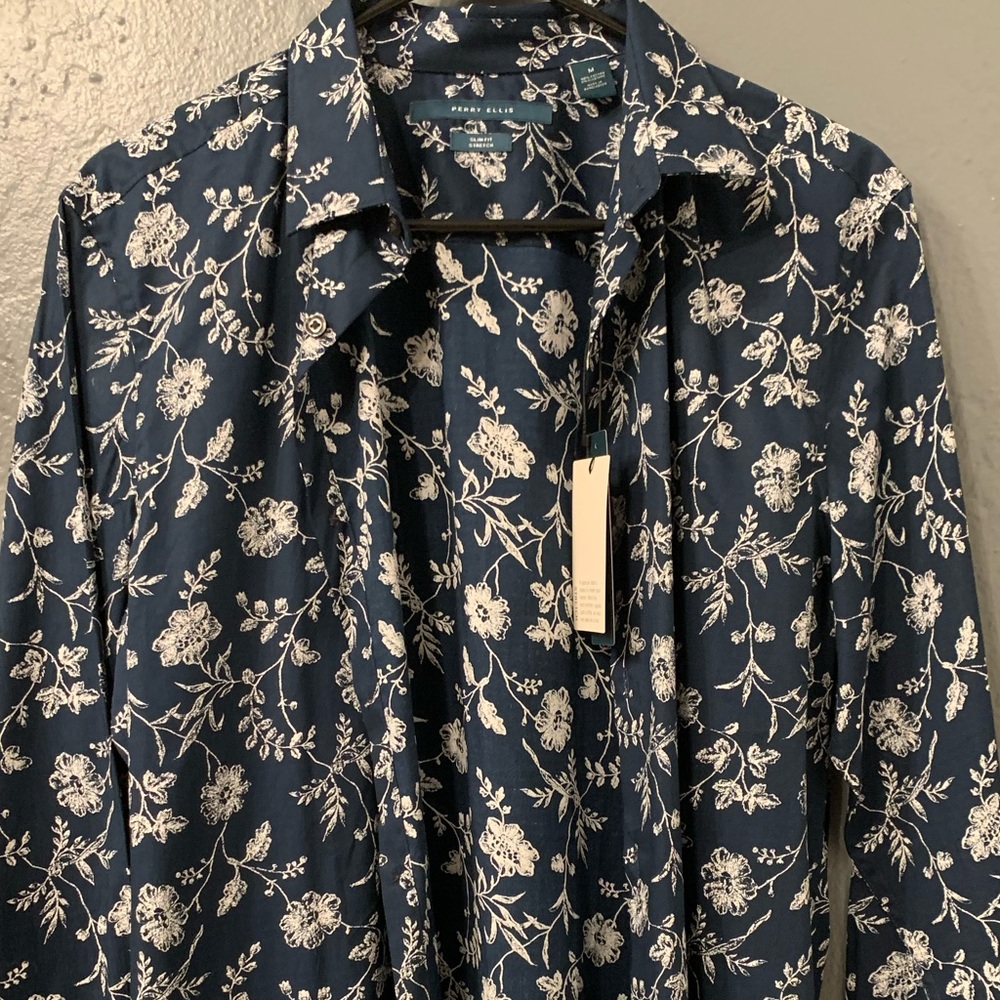 Perry Ellis Brand New Button Down